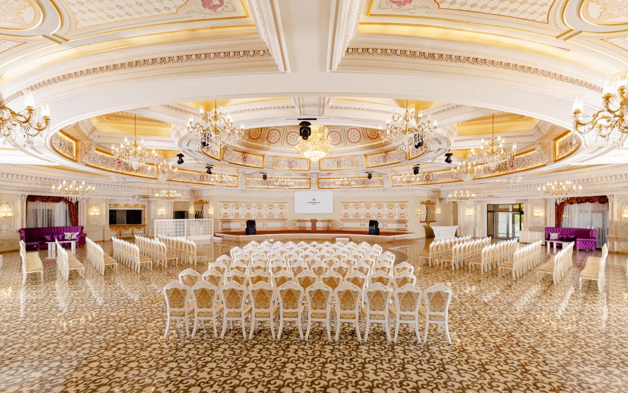 沙马基宫色拉迪尔酒店 Seredil 外观 照片 The ballroom
